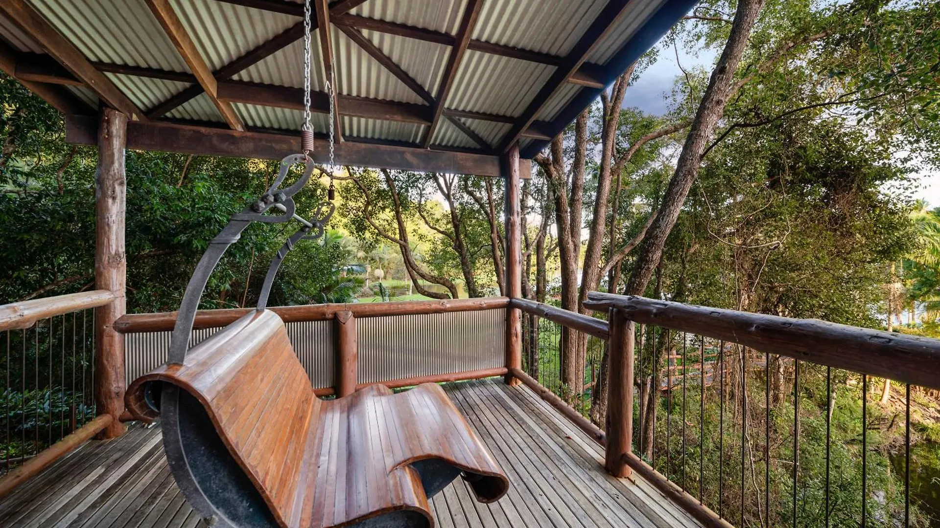 Secrets On The Lake Montville Resort