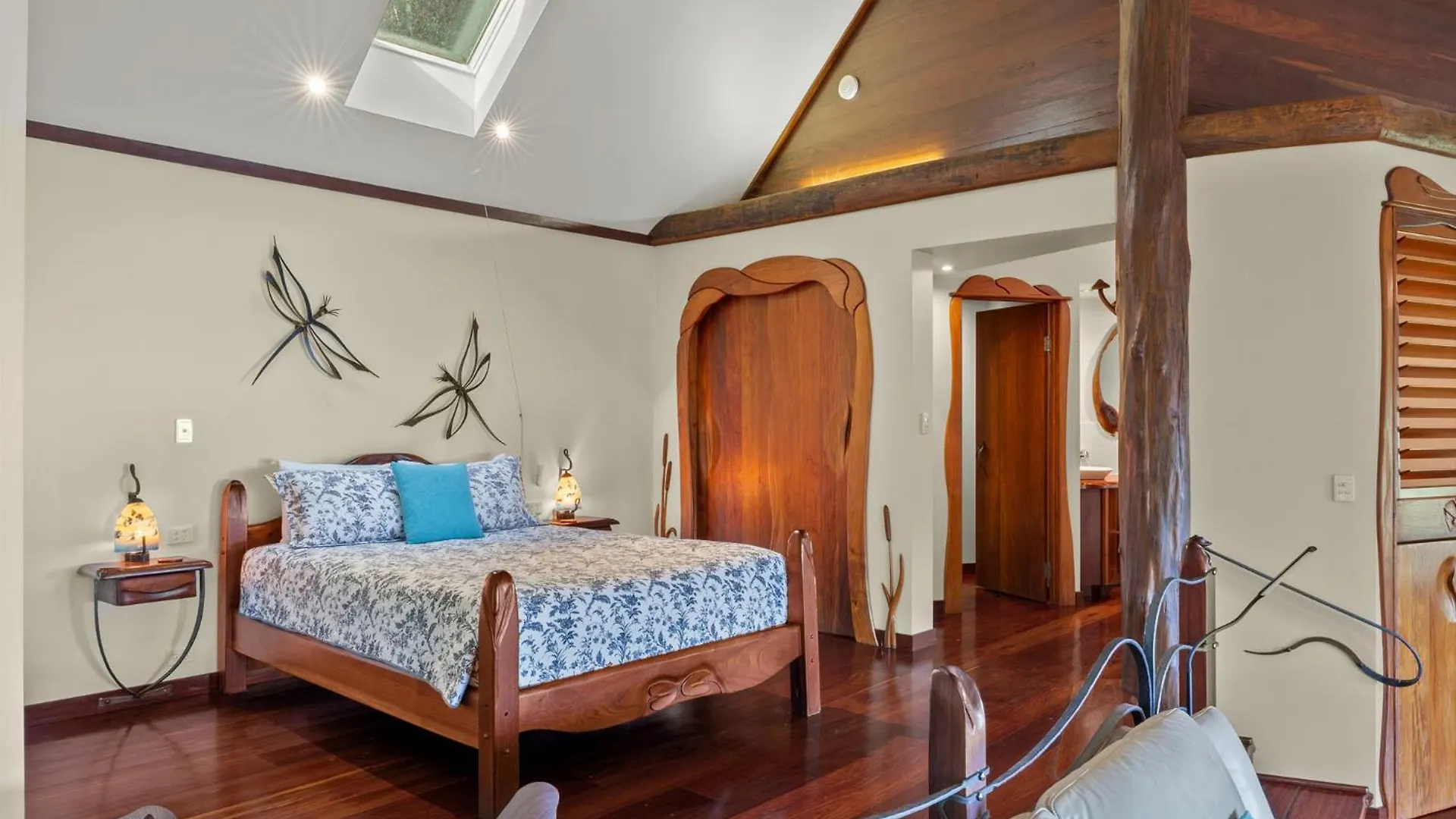 **** Resort Secrets On The Lake Montville Australia